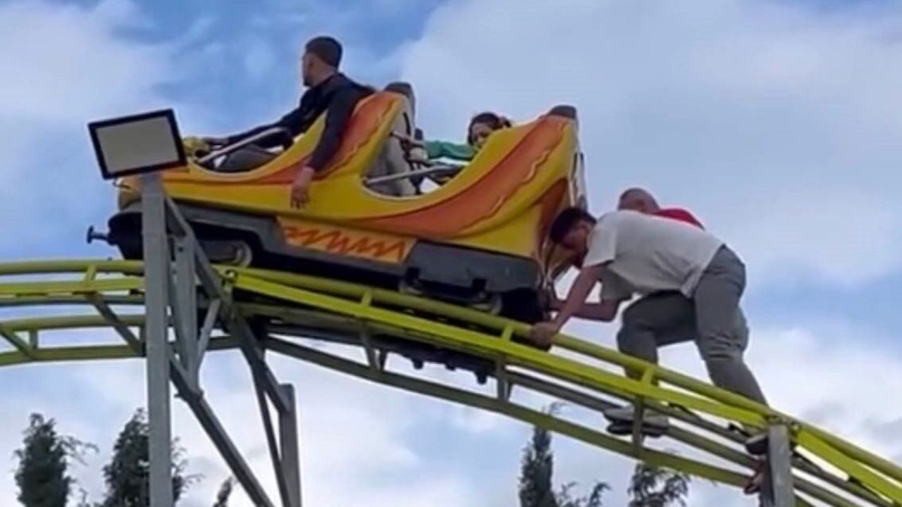Lunaparkta panik: Dakikalarca yüksekte mahsur kaldılar!