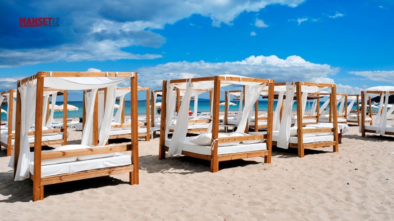 Çesme Beach Club giriş fiyatları 2026: Plajlarda ne kadar ödeyeceksiniz?