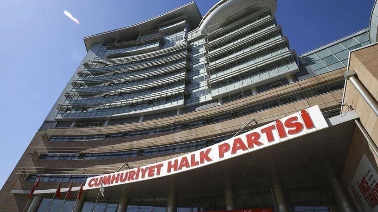 CHP'de 833 imzalı kurultay dilekçesi sonrası ihraç dalgası başlayabilir