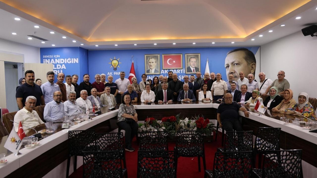 Denizli AK Parti'de "vefa" zirvesi!