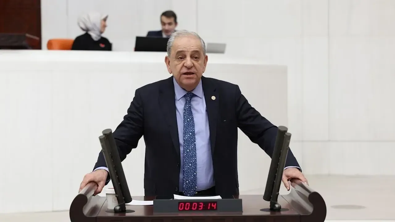 CHP yeni genel sekreteri Nalbantoğlu'ndan açıklama geldi: Tedbir varken kurultay olmaz!