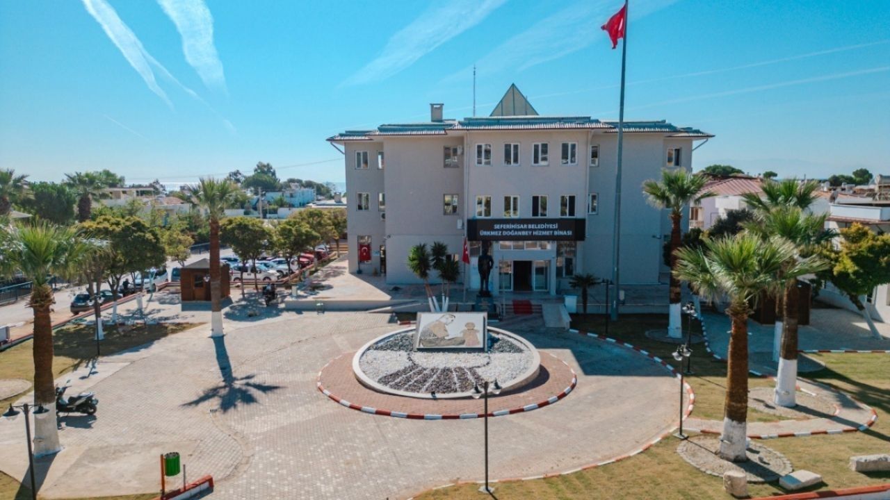 Seferihisar Belediyesi yolsuzluk operasyonu CHP Milletvekiline sıçradı!