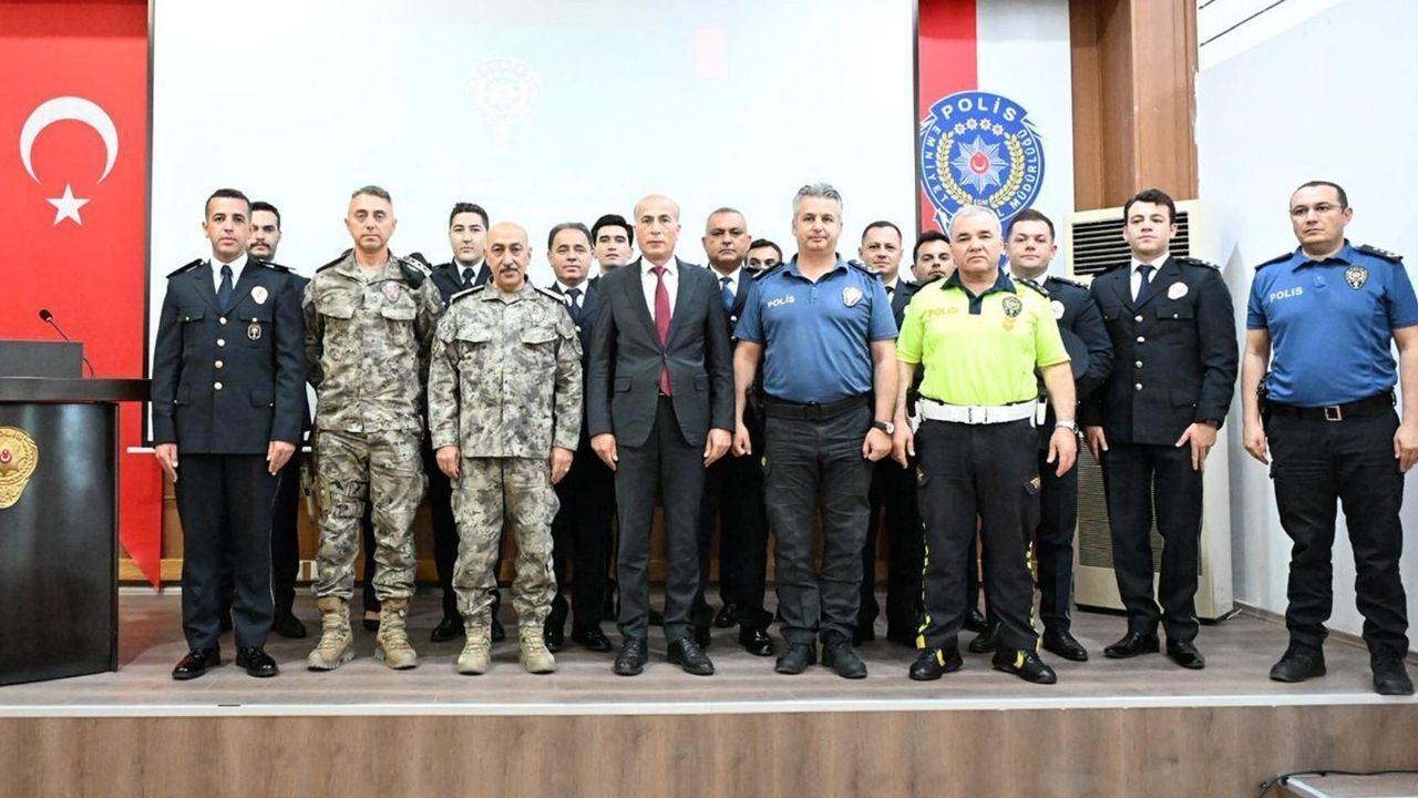 Muğla emniyetinde rütbe heyecanı: 43 personel terfi etti