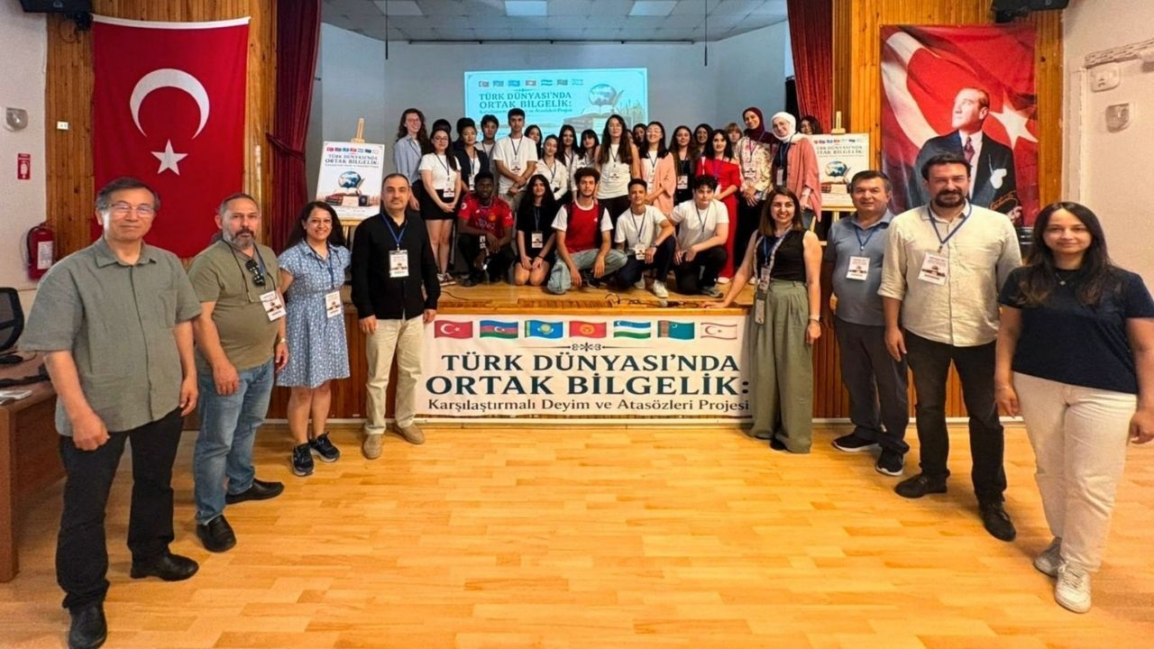 Liseli gençler Türk dünyası ortak atasözlerinin izini sürüyor