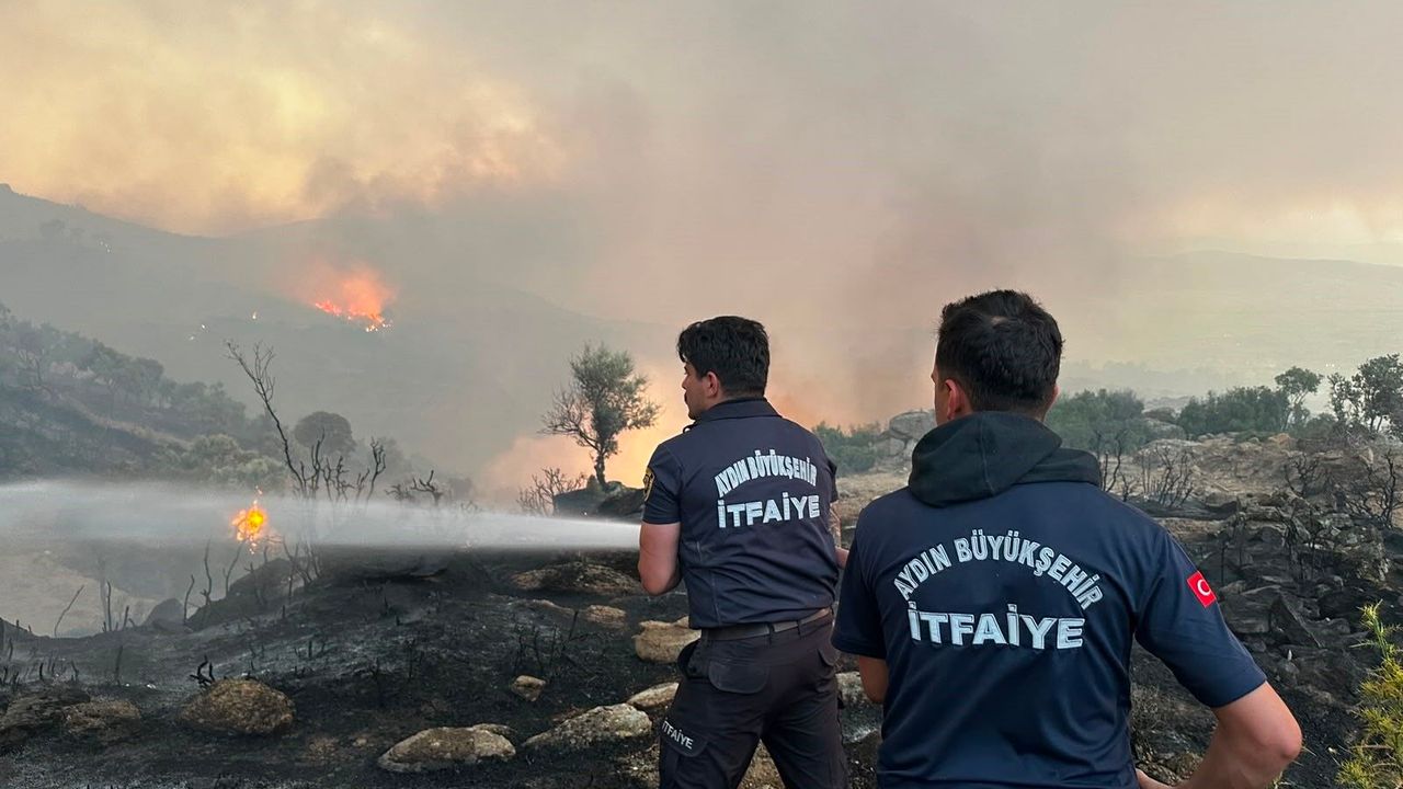 Aydın itfaiyesi bir haftada 446 yangına müdahale etti
