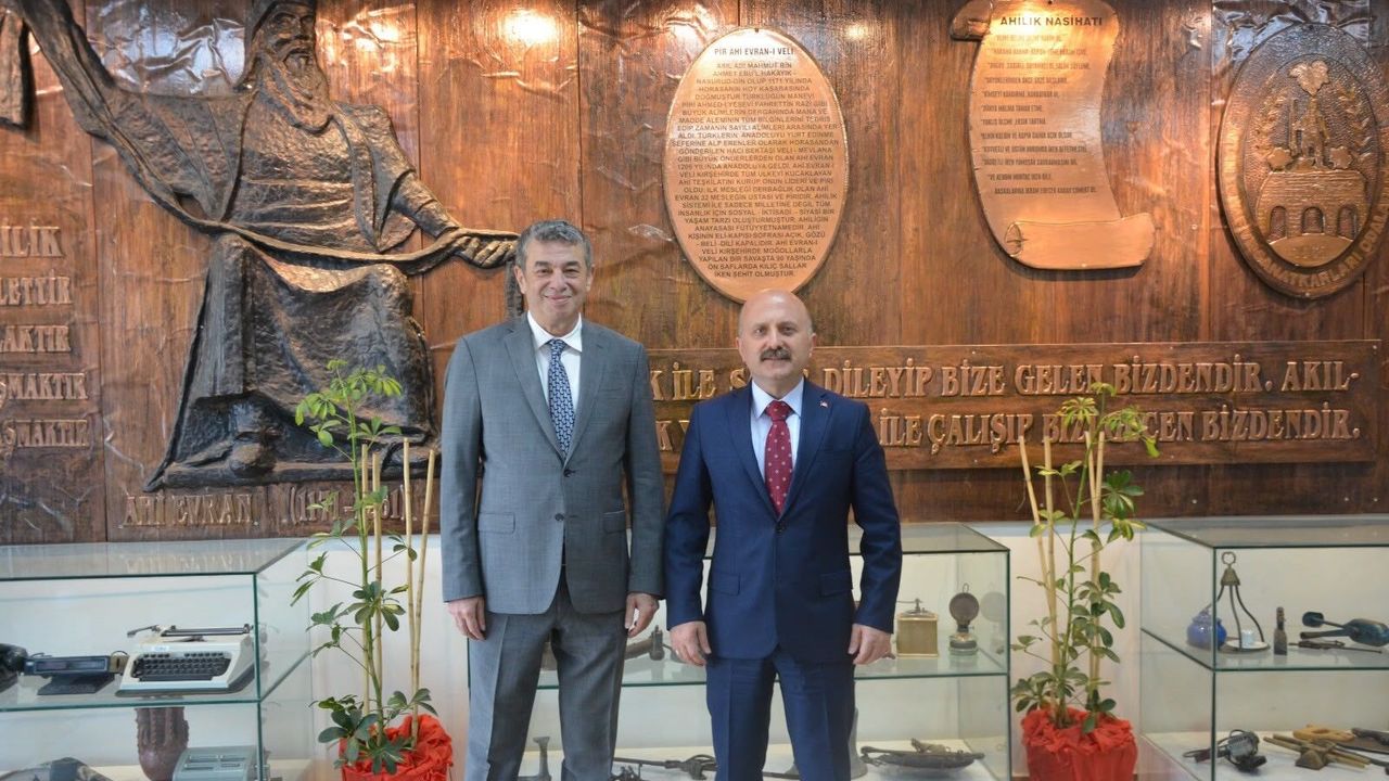 Vali Varol ve AYESOB Başkanı kent ticareti için buluştu