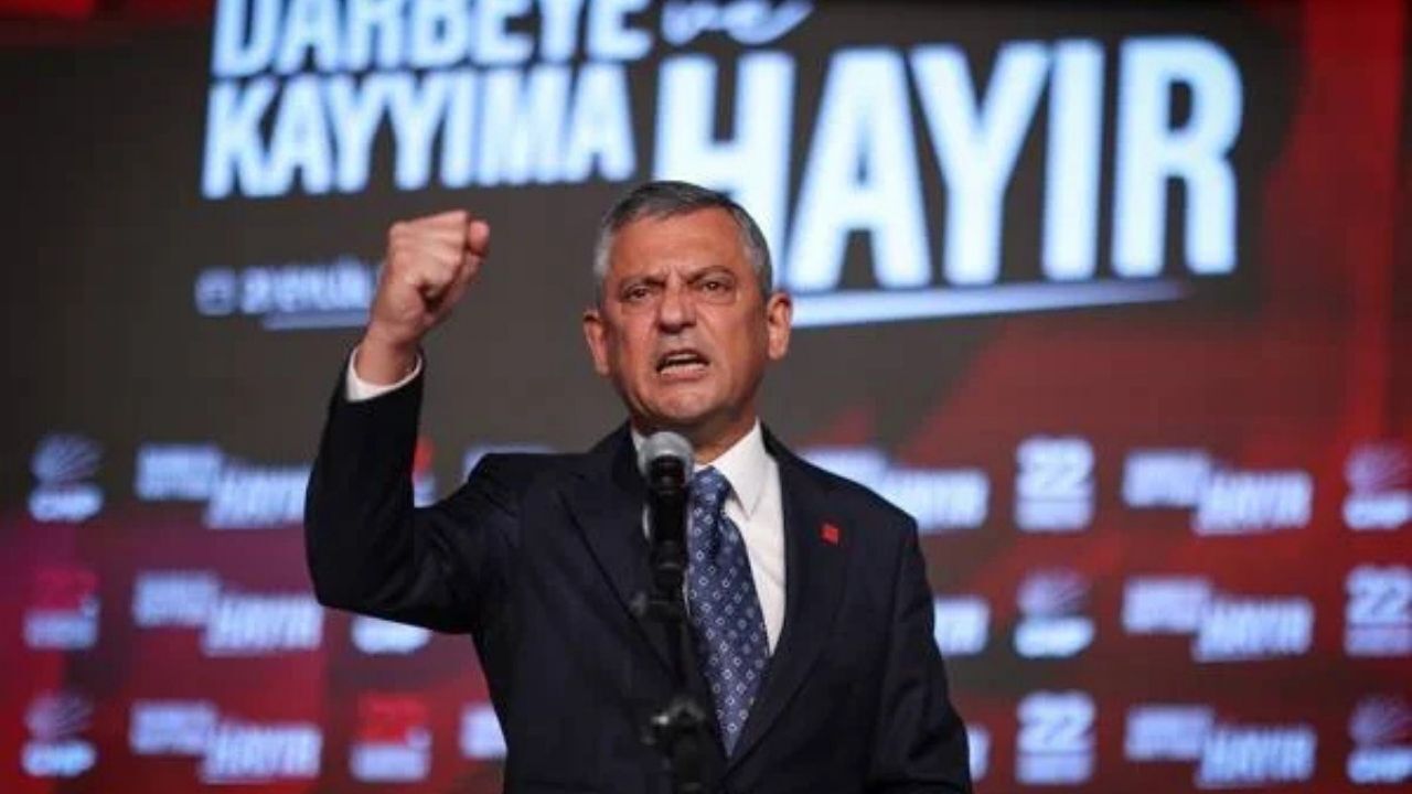 21 Temmuz sabahı Türk siyasetinde neler değişecek? Özgür Özel Yeni partisini mi kuruyor?