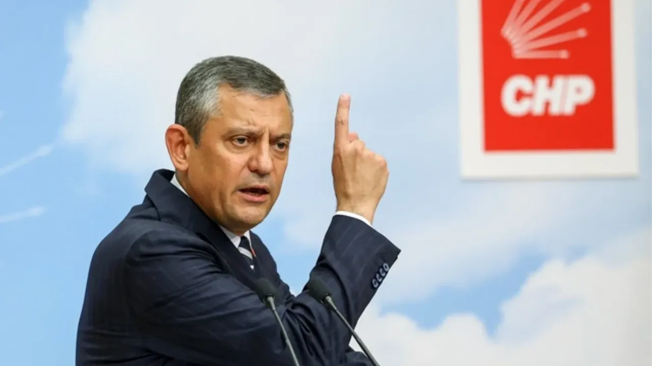 CHP’de mahkeme dönemi mi başlıyor? Özgür Özel cephesinden kurultay için bomba hamle!