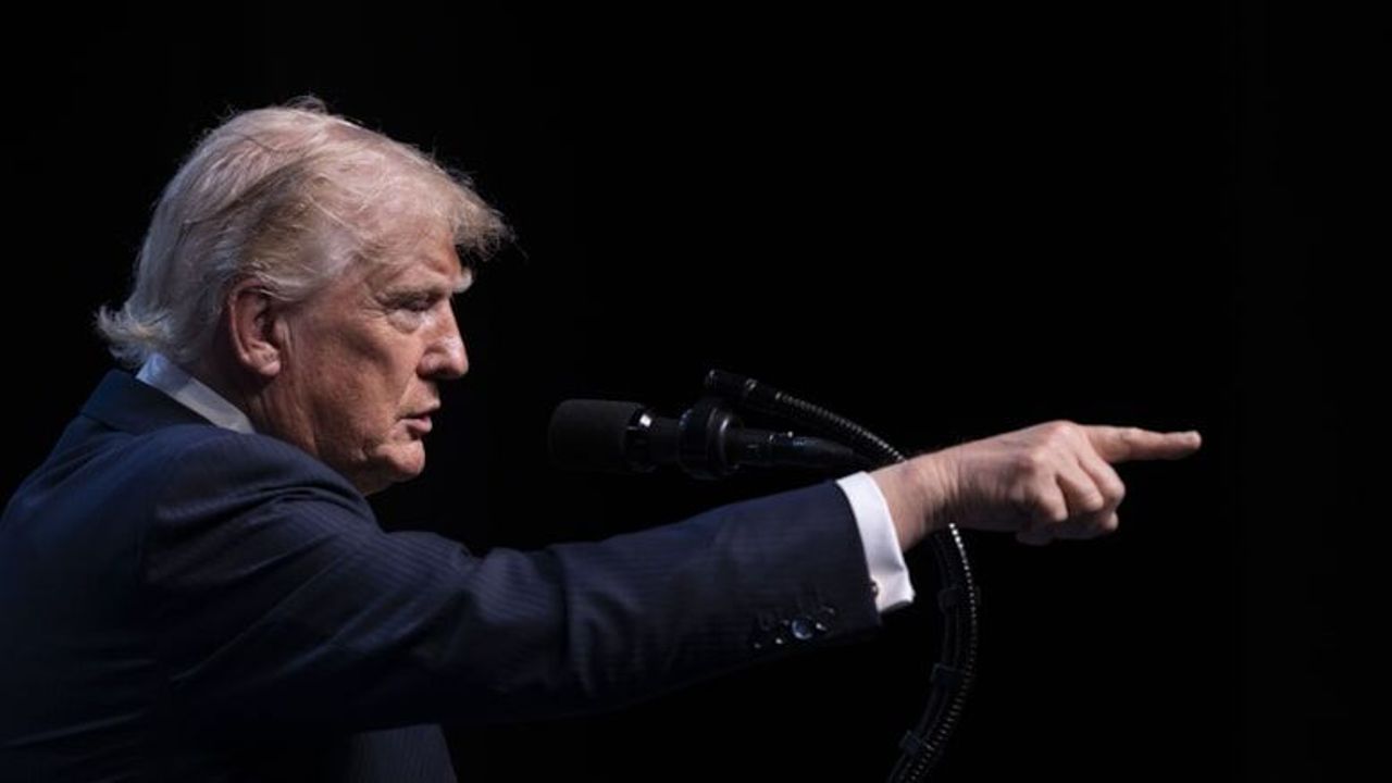 Cuma günü süre doluyor: Trump'tan onlarca ülkeye yeni ek vergi şoku!