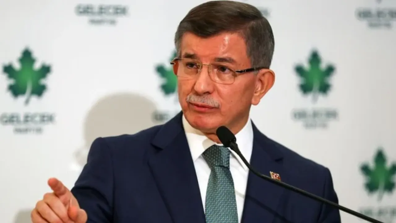Gelecek Partisi kapandı, Meclis karıştı! Açıkta kalan 4 vekil hangi partiye geçiyor?