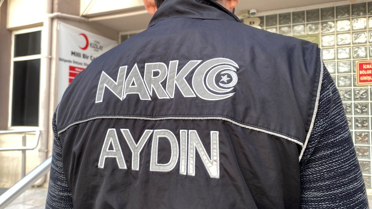 Kuşadası narkotik operasyonunda yüklü miktarda para bulundu