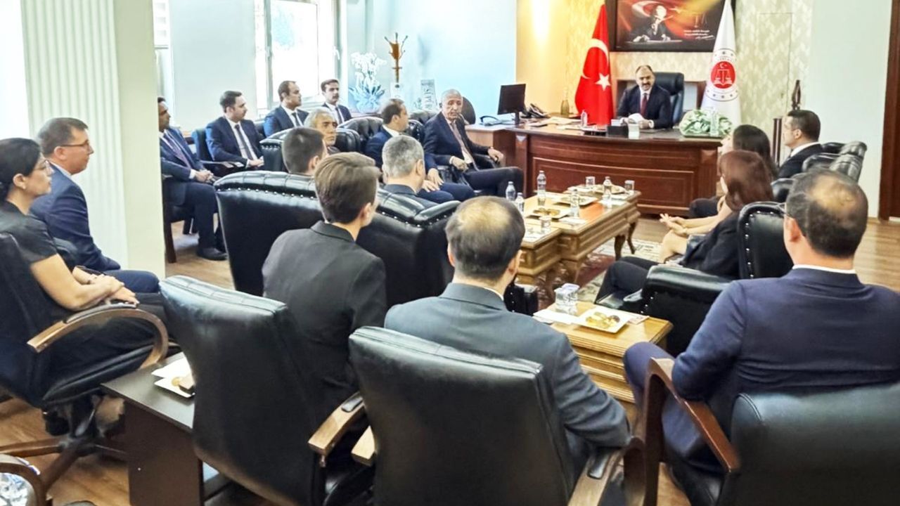 İzmir'den Muğla'ya atanan Başsavcı Kayaközü göreve başladı