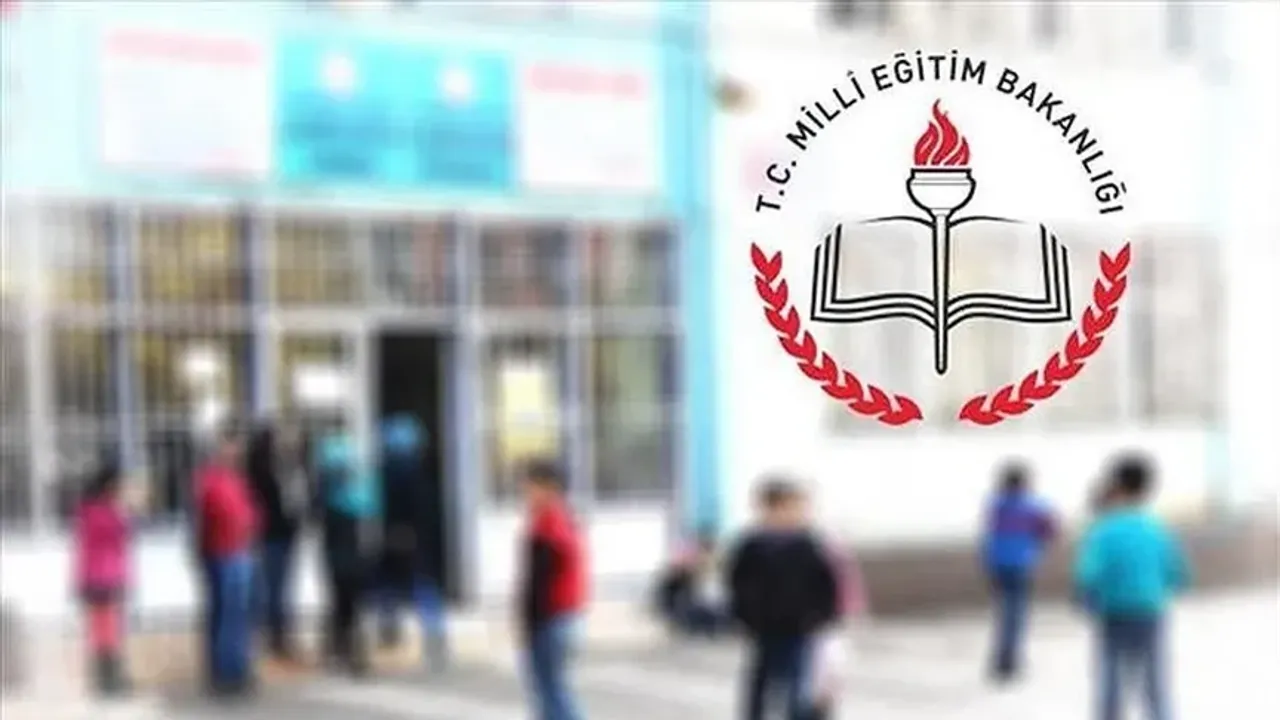 MEB'den milyonlarca veliyi ilgilendiren karar açıklandı! Uyum haftasında o çalışanlara idari izin verilecek