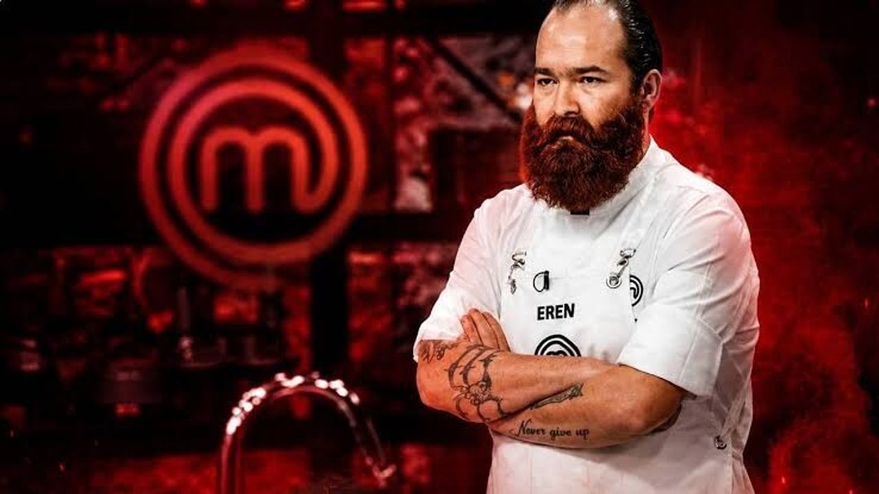 MasterChef Eren’in mezarına bırakılan o resim! Kızı Maya’nın vedası yürekleri dağladı
