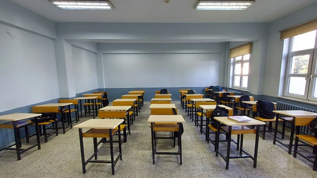 Okullarda dersler 30 dakikaya mı düşüyor? MEB'in valiliklere gönderdiği yazı hangi okulları kapsıyor?