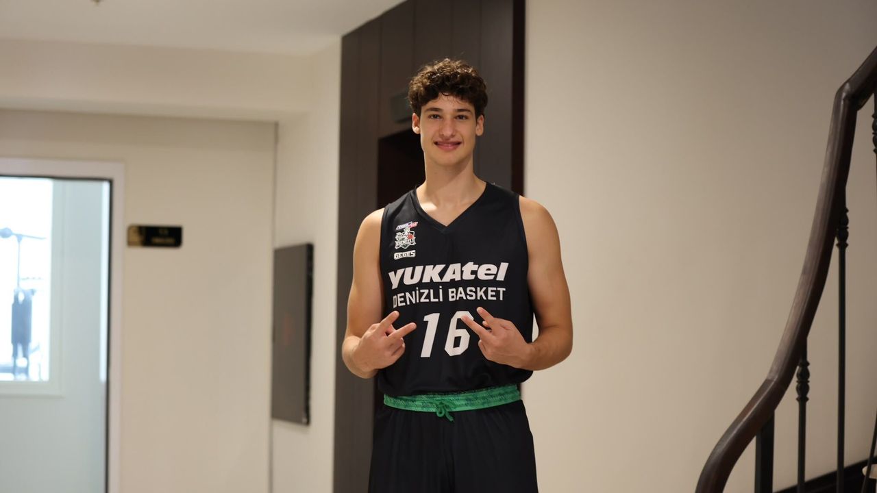 Yukatel Denizli basket’te yeni sezon heyecanı: Yeni kadro görücüye çıktı