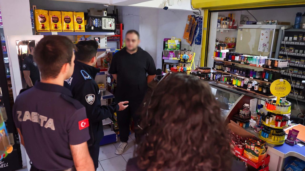 Buca Belediyesi’nden okul çevrelerinde denetim