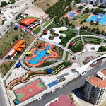 Çevre ilçelerden bile akın var: Menemen'deki Kent Gözü sosyalleşmenin yeni adresi oldu
