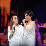 Anne kız aynı sahnede