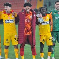 Spor
