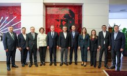 CHP kararı tanımadı belediye başkanları yola çıktı