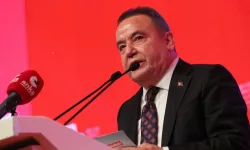 Muhittin Böcek hastaneye kaldırıldı