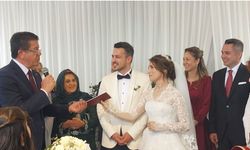 Denizli’de dikkat çeken nikâh! 41 şahit aynı anda sahneye çıktı
