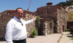 Manisa'da tarihi hamam mezbeleliğe döndü!