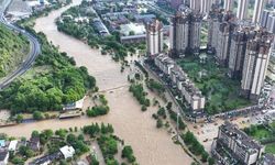 Çin'de sel faciasında tablo ağırlaşıyor: 22 ölü, binlerce tahliye