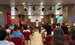 İzmir evde bakım hizmetiyle Türkiye’ye örnek oluyor