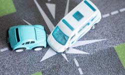 İzmir trafiğinde tehlikeli istatistik: Kazaların %65’i neden bu araçlarda yaşanıyor?