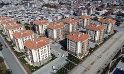Emeklilere faizsiz ev: Sıfır faizli TOKİ konutları için kanun teklifi verildi! İşte detaylar..