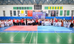 Denizli’de GSB Spor okulları coşkulu törenle açıldı