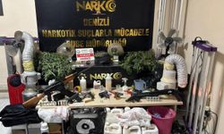 Denizli’de çok sayıda silah ve kenevir yetiştirme ekipmanları ele geçirildi