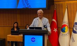 Eşi ve çocukları önünde duygusal veda: Ender Yorgancılar aday olmayacağını açıkladı