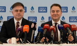 DEVA İzmir’de deprem: İl başkanı istifa etti