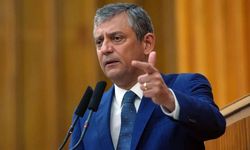 Özgür Özel'den il başkanlarının görevden alınmasına tepki: Bu bir parti içi darbedir!