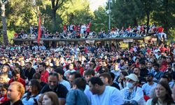Meydanlarda toplu maç izlemeye yasak mı geldi? İçişleri Bakanlığı’ndan 81 ile talimat!