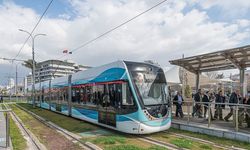 Konak Tramvayı’nda kaza! Güzergâh değişti!