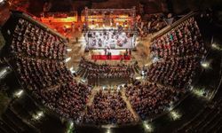 5 bin yıllık Metropolis’te büyüleyen gece: Bir Akdeniz Senfonisi