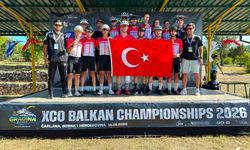 Akhisarlı Nazife Tuncel'den gurur