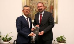 Utku Gümrükçü, Özel'in fotoğrafını indirmek isteyenlere tepki gösterdi