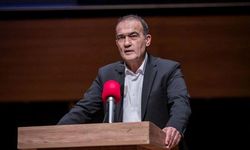 İzmir Büyükşehir Belediyesi Başkan Vekili Zafer Levent Yıldır CHP'den istifa etti