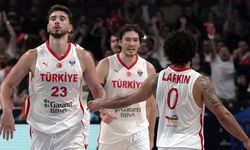 Türkiye basketbolda durdurulamıyor: İsviçre fark yedi, milliler zirvede!