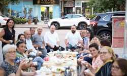 İncirliova Başkanı Aytekin Kaya Cumhuriyet mahallesinde sokaktaydı