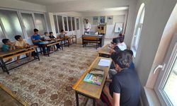 Kuyucak'ta yaz Kur'an kursu öğrencilerine özel ahlak semineri