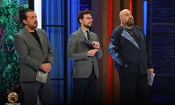 MasterChef’te nefes kesen final: Tepsi kebabı düellosunda 11. önlüğü kim kazandı?