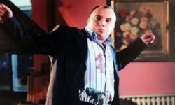 Oktay Kaynarca'dan şok itiraf: Kamyon fabrikasından kovulmasam oyuncu olamazdım!