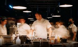 Urla'daki Michelin yıldızlı restoranda 7 kişiye 61 bin TL hesap! Şişe su fiyatı şaşkına çevirdi