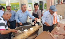 Denizli Hilal Camii'nde 5 Bin Kişilik Aşure Hayrı
